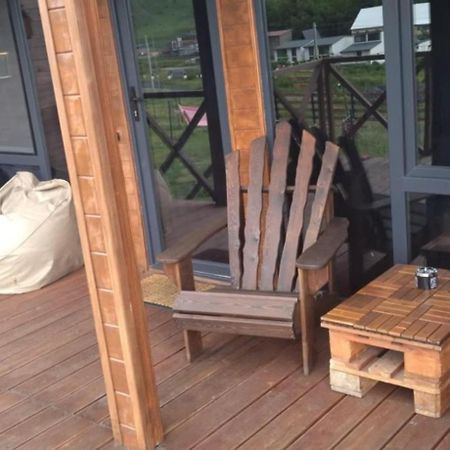 Cliffside Cottage Kazbegi מראה חיצוני תמונה